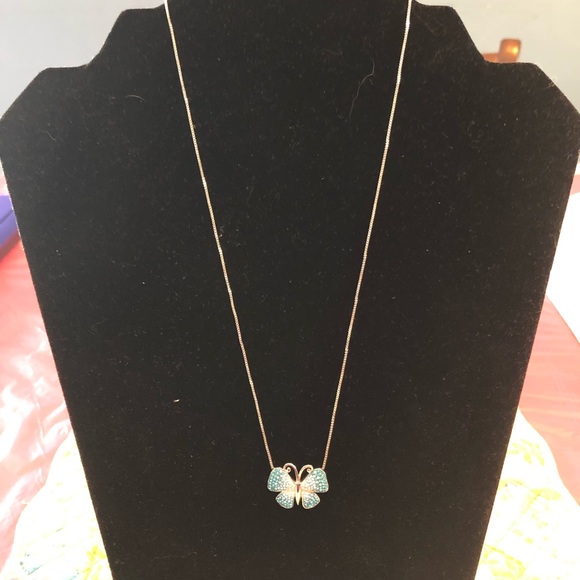 Brand New 🦋Butterfly Necklace 🦋 - Picture 6 of 7